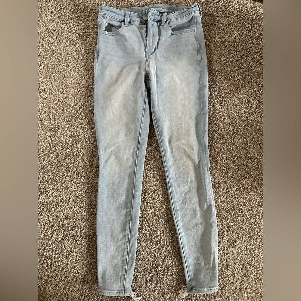 American Eagle Outfitters Light Blue Skinny Jeans size 4